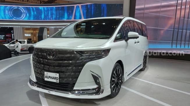 Alphard VVIP