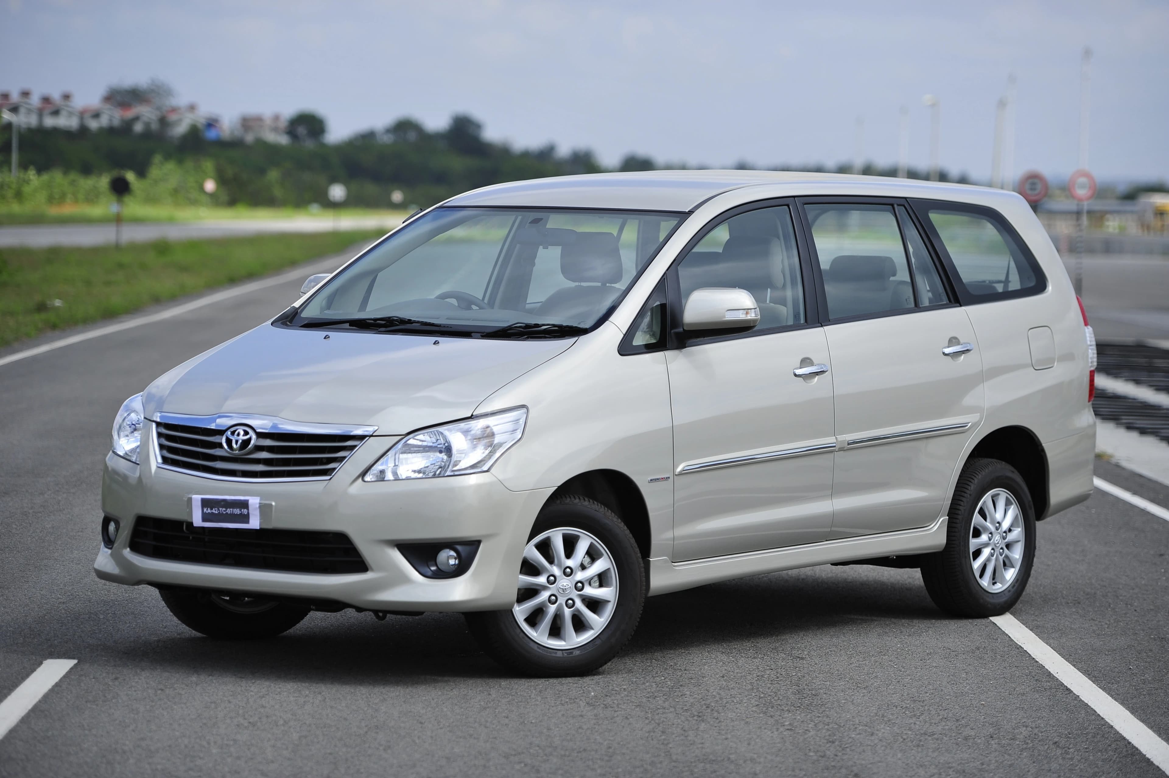 Toyota Innova